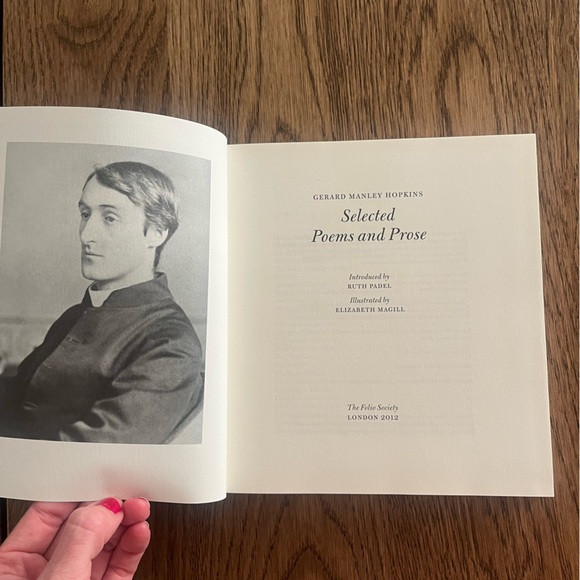 Hardcover book of selected poems and prose - Picture 4 of 4